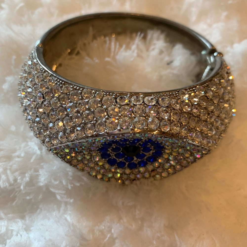 Bracelet - Picture 2 of 7